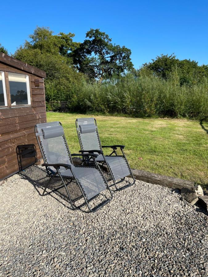 Appartement The Shepards Hut à Llwyn-Dafydd Extérieur photo